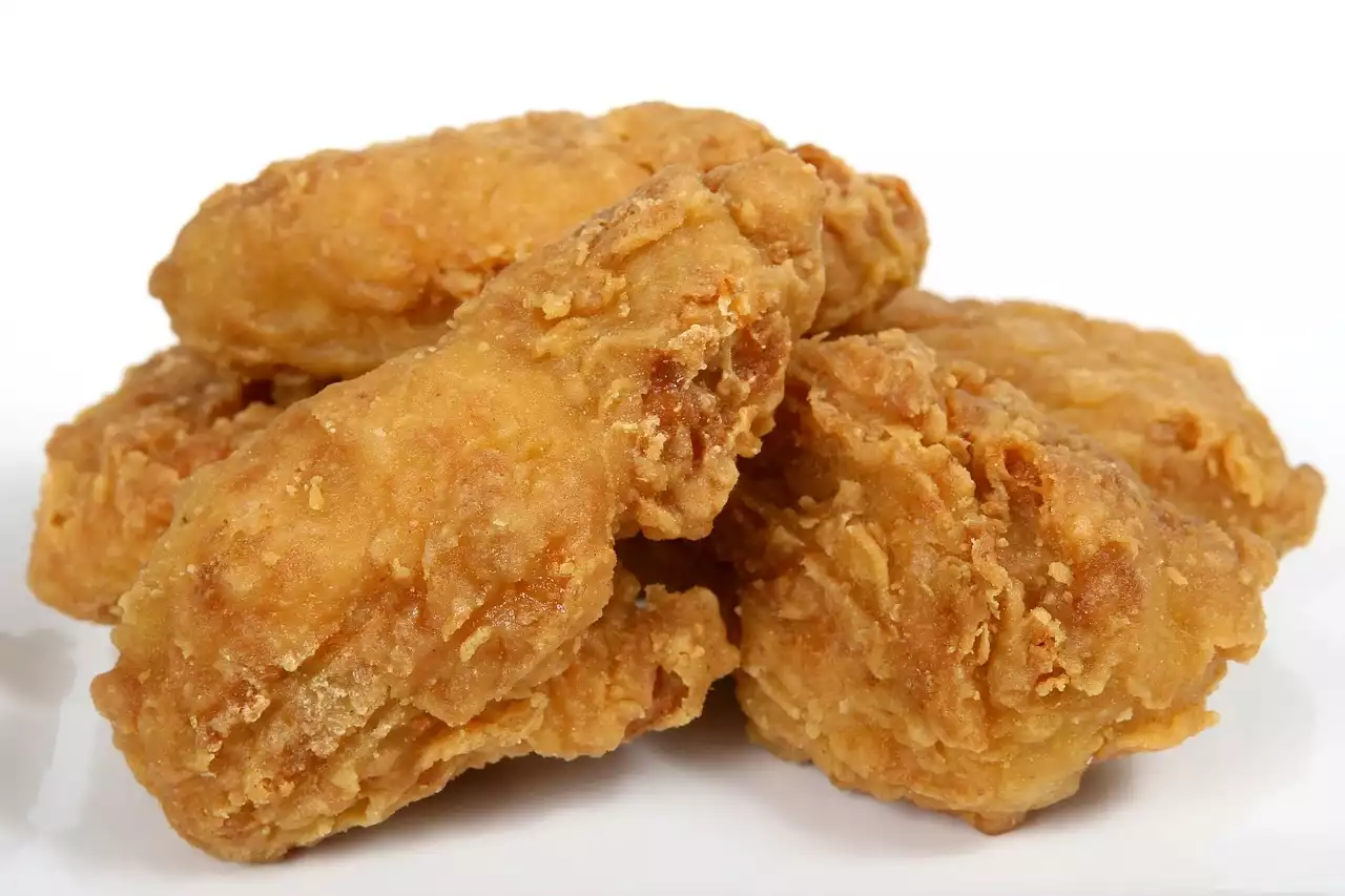 Udka z kurczaka: aromatyczny i niedrogi posiłek